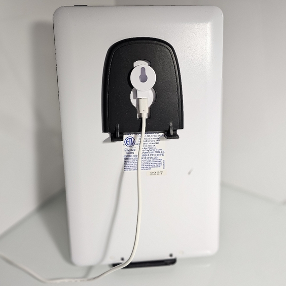 Verilux HappyLight Luxe Touch Light Therapy Makeup Desk Lamp - White - Picture 5 of 16